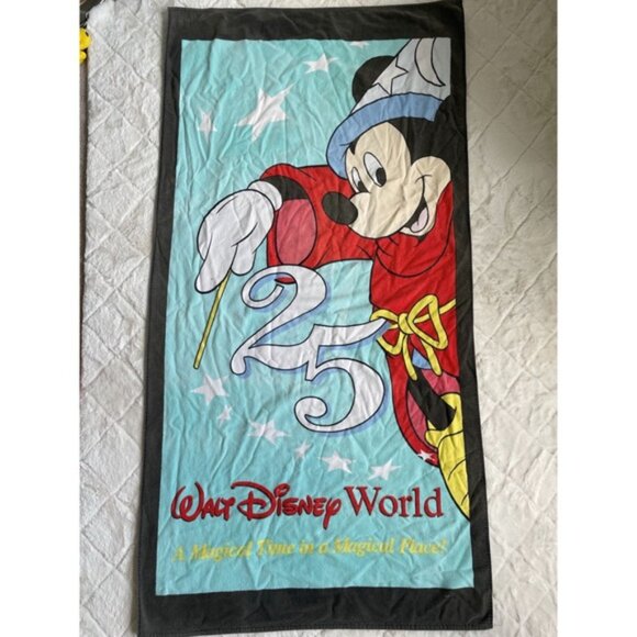 Disney | Sorcerer's Apprentice Mickey Beach Towel "25th Anniversary Edition" - Picture 2 of 7
